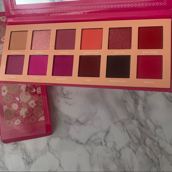 ace beaute eyeshadow blossom passion - Picture 3 of 4